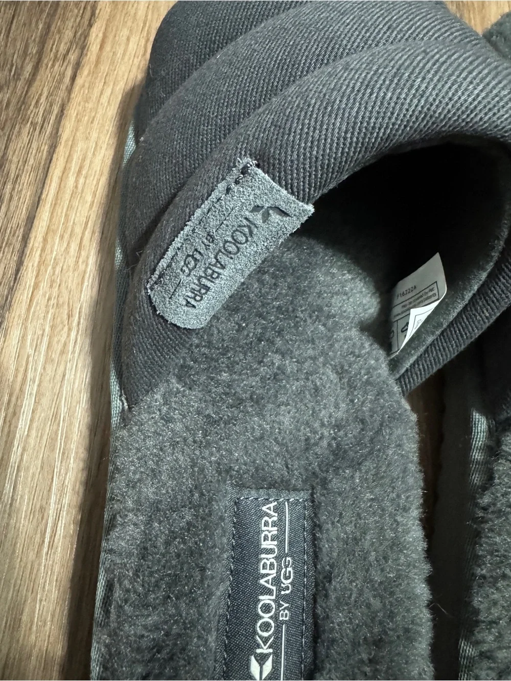 KOOLABURRA By UGG Rommie Men's Gray Slippers Faux Fur Lining Sz. 9 - Picture 5 of 9